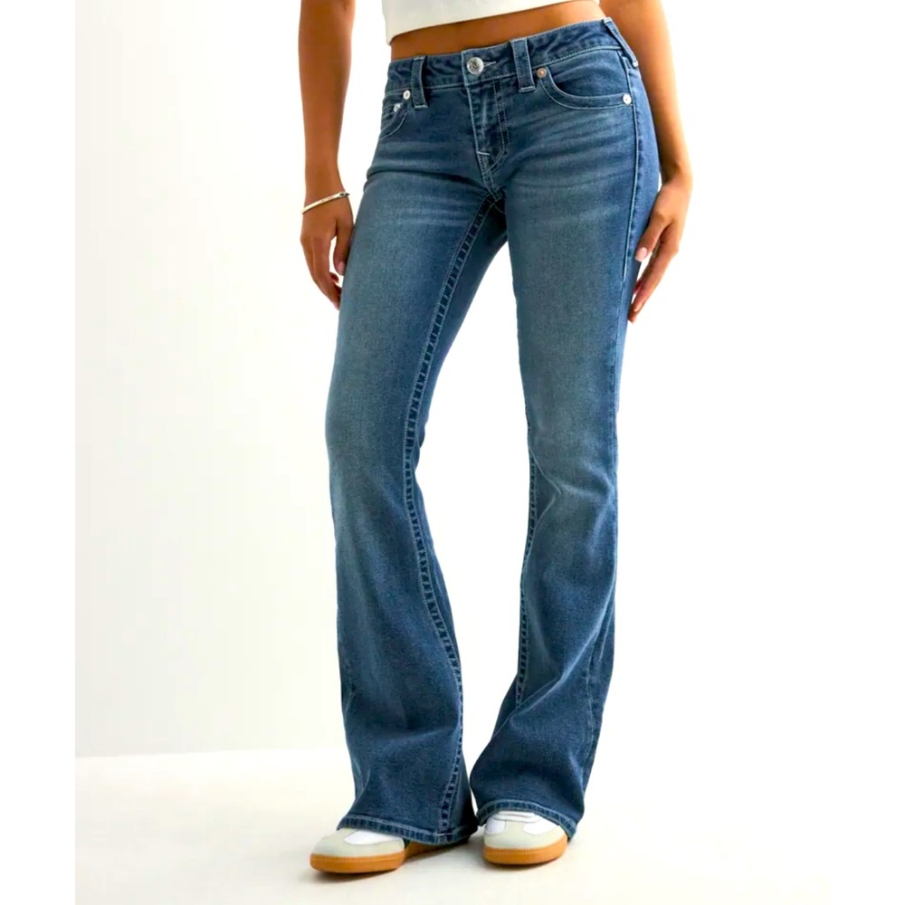 True Religion Flare Low Rise Jean Size 31